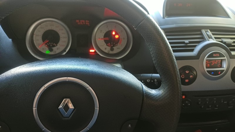 MÉGANE 2.0 DYNAMIQUE GRAND TOUR 16V GASOLINA 4P MANUAL - 2013 - CAXIAS DO SUL