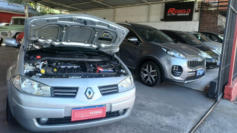 MÉGANE 2.0 DYNAMIQUE GRAND TOUR 16V GASOLINA 4P MANUAL - 2013 - CAXIAS DO SUL