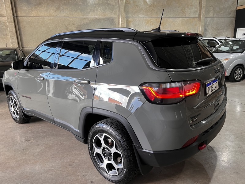 COMPASS 2.0 16V DIESEL TRAILHAWK 4X4 AUTOMÁTICO - 2023 - CAXIAS DO SUL