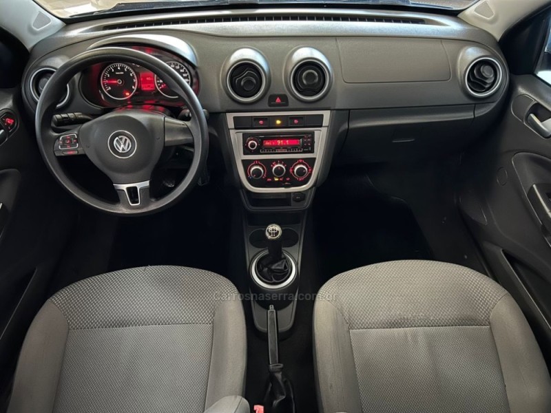 VOYAGE 1.0 MI 8V FLEX 4P MANUAL - 2012 - TAQUARA