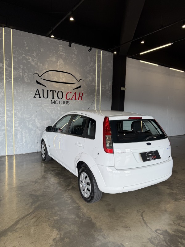 FIESTA 1.6 MPI CLASS HATCH 8V FLEX 4P MANUAL - 2012 - CAXIAS DO SUL