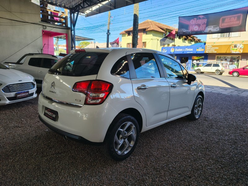 C3 1.6 LIVE PACK 16V FLEX 4P AUTOMÁTICO - 2015 - CANELA