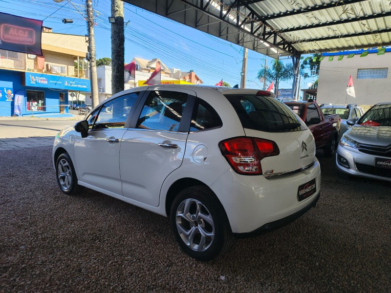 C3 1.6 LIVE PACK 16V FLEX 4P AUTOMÁTICO - 2015 - CANELA