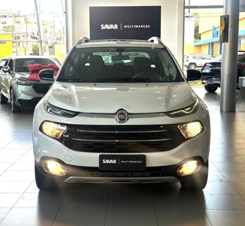 TORO 2.0 16V TURBO DIESEL VOLCANO 4WD AUTOMÁTICO - 2018 - NOVO HAMBURGO