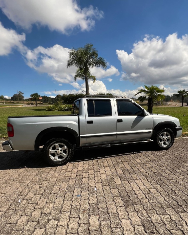 S10 2.4 MPFI ADVANTAGE 4X2 CD 8V GASOLINA 4P MANUAL - 2008 - CAXIAS DO SUL