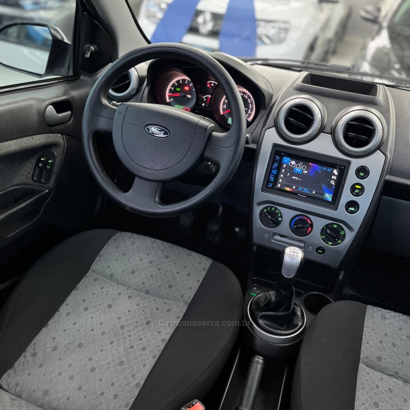 FIESTA 1.6 ROCAM SE 8V FLEX 4P MANUAL - 2013 - CANOAS