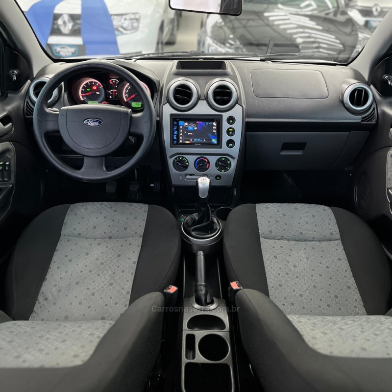 FIESTA 1.6 ROCAM SE 8V FLEX 4P MANUAL - 2013 - CANOAS