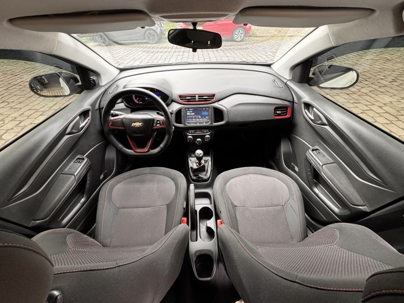 ONIX 1.4 MPFI EFFECT 8V FLEX 4P MANUAL - 2016 - CAXIAS DO SUL