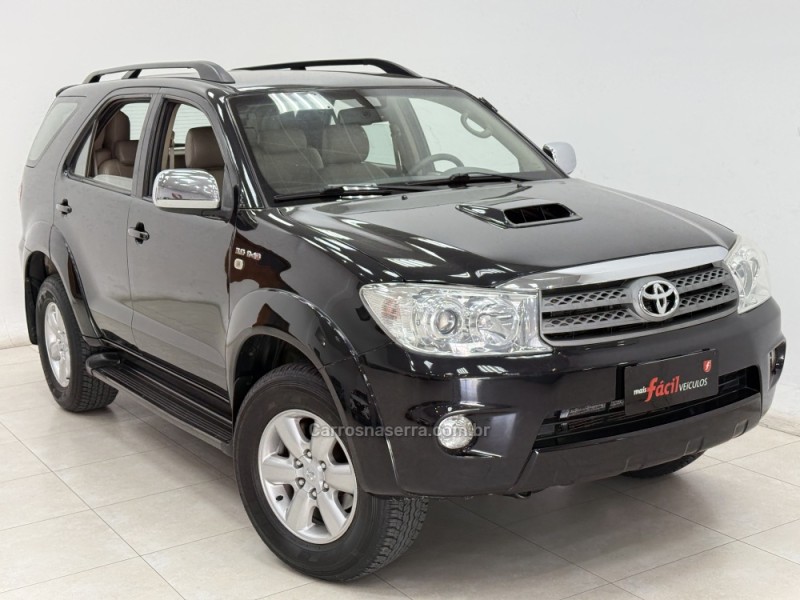 hilux sw4 3.0 srv 4x4 7 lugares 16v turbo intercooler diesel 4p automatico 2010 santa cruz do sul