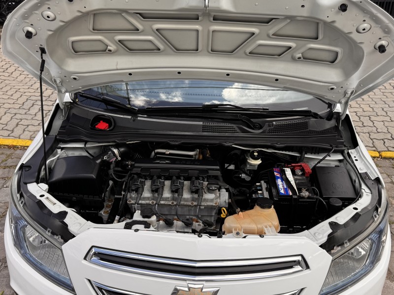 PRISMA 1.4 MPFI LT 8V FLEX 4P MANUAL - 2015 - CAXIAS DO SUL