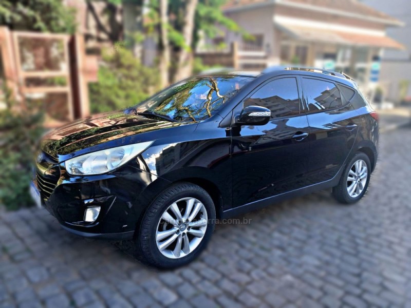 IX35 2.0 MPI 4X2 16V GASOLINA 4P MANUAL - 2011 - NOVA PRATA