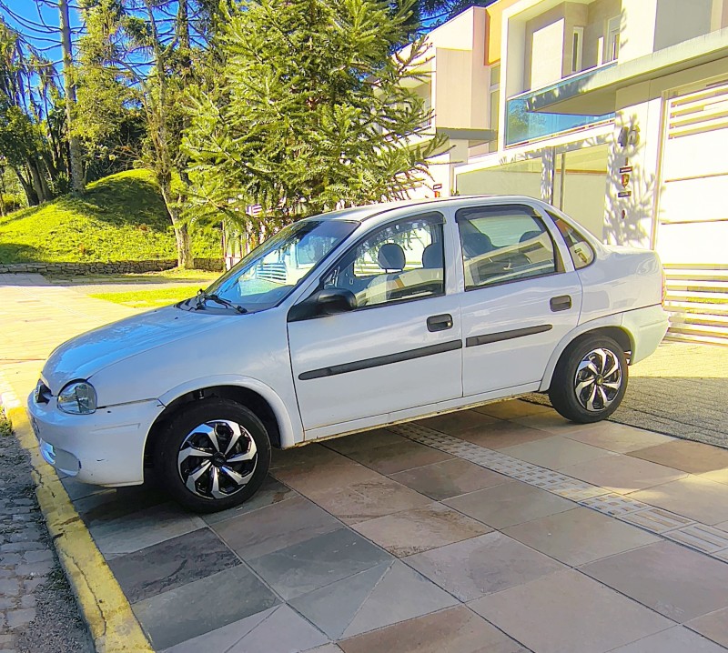 corsa 1.0 mpfi classic sedan 8v gasolina 4p manual 2004 farroupilha