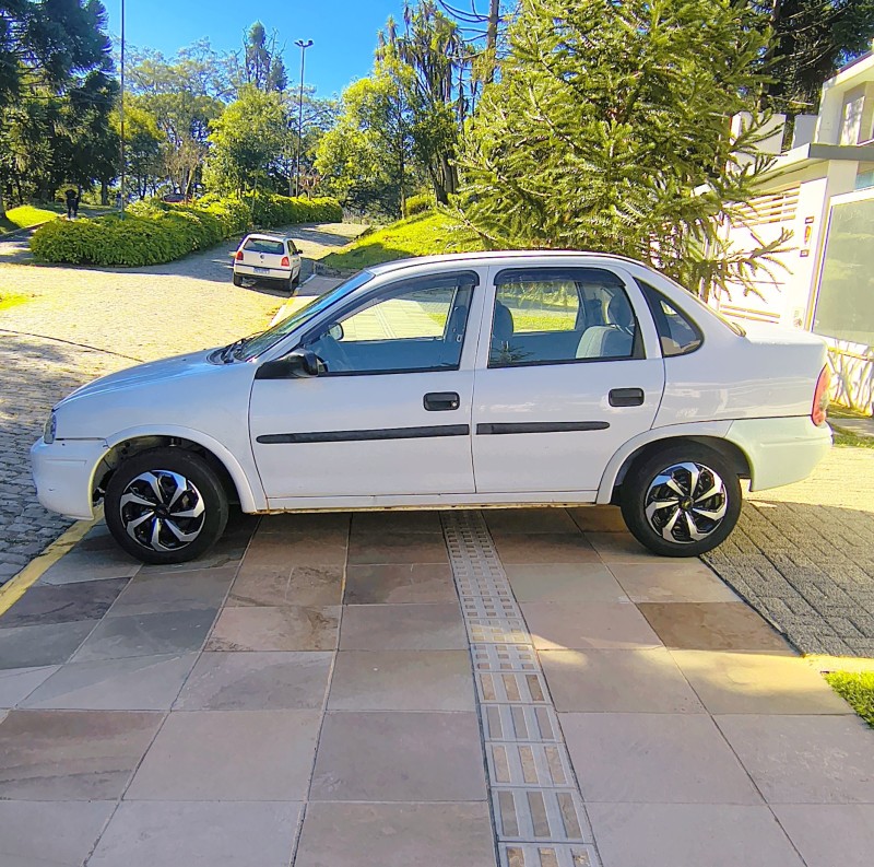 CORSA 1.0 MPFI CLASSIC SEDAN 8V GASOLINA 4P MANUAL - 2004 - FARROUPILHA