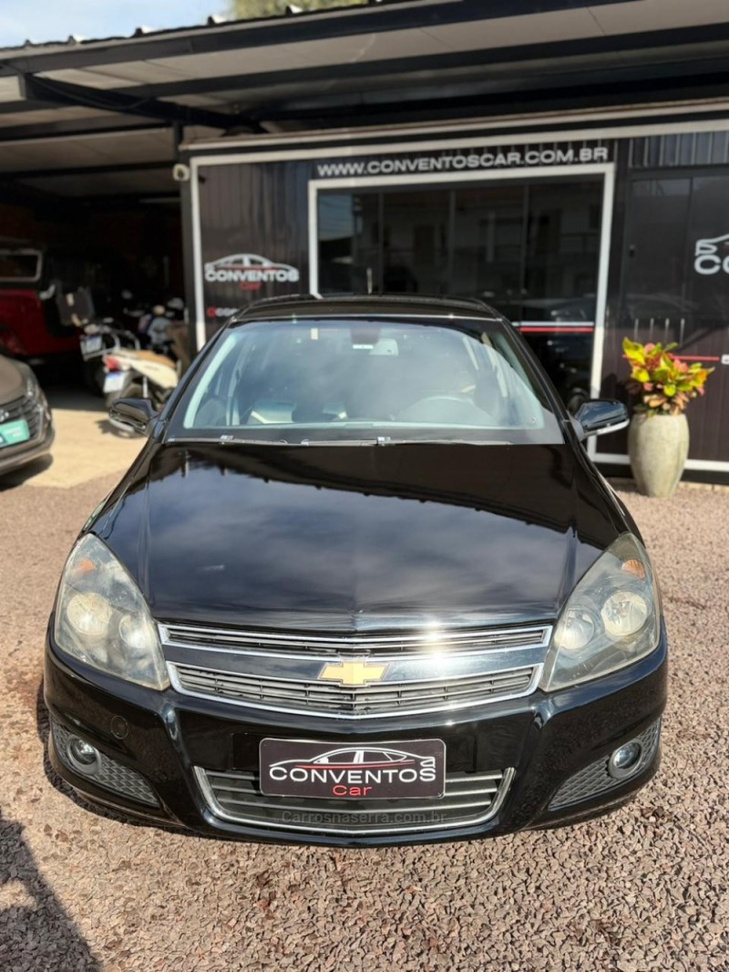 VECTRA 2.0 MPFI GT HATCH 8V FLEX 4P MANUAL - 2009 - LAJEADO