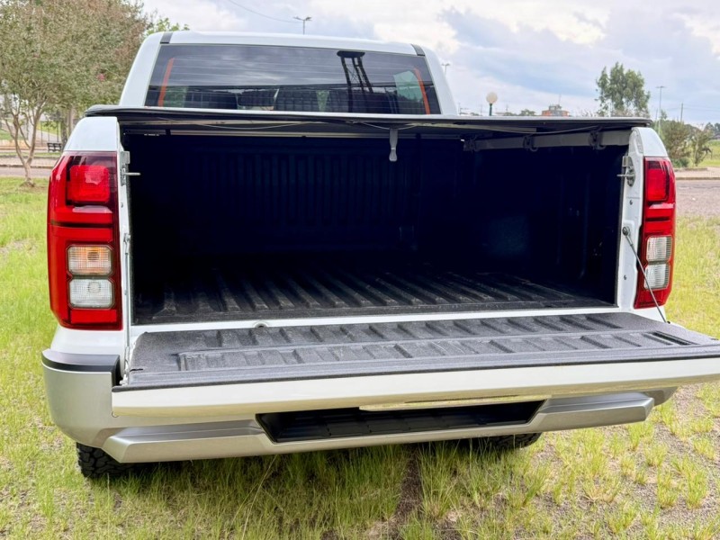 L200 TRITON 3.2 HPE 4X4 CD 16V TURBO INTERCOOLER DIESEL 4P AUTOMÁTICO - 2026 - VACARIA