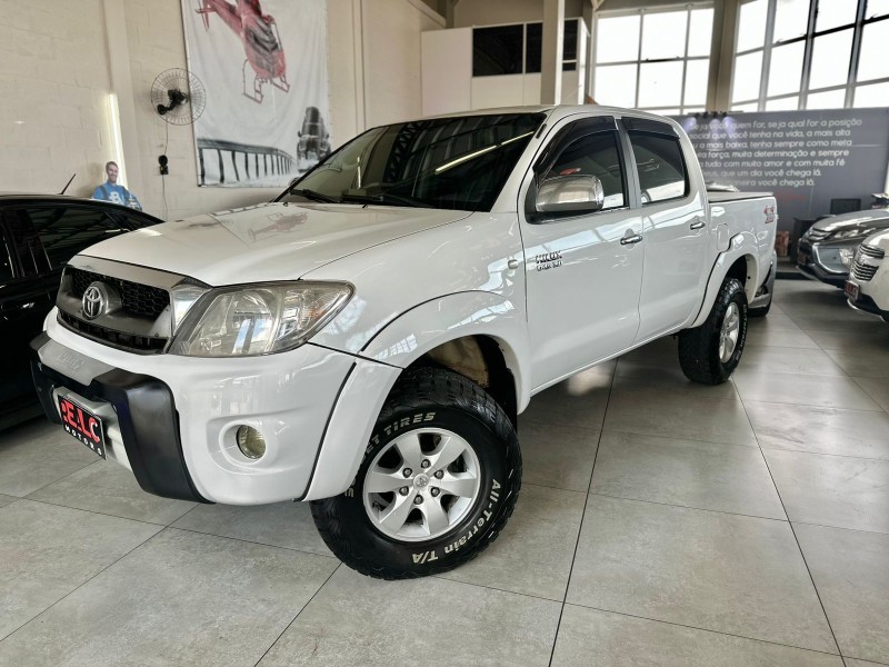 HILUX 2.5 STD 4X4 CD 16V TURBO DIESEL 4P MANUAL - 2010 - CAXIAS DO SUL