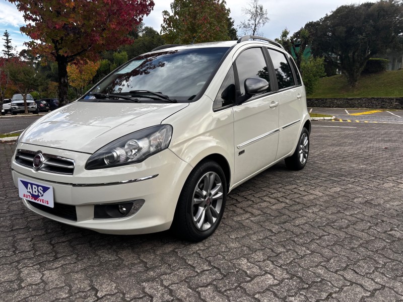 IDEA 1.6 MPI ESSENCE SUBLIME 16V FLEX 4P MANUAL - 2015 - CAXIAS DO SUL