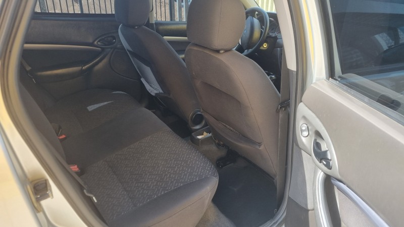 FOCUS 1.6 GLX 16V FLEX 4P MANUAL - 2008 - FARROUPILHA