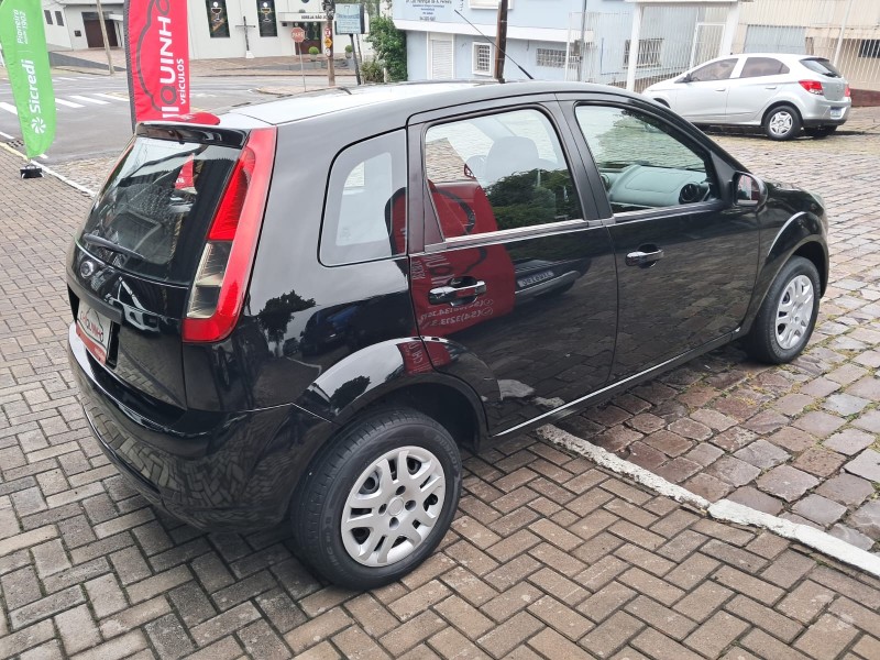 FIESTA 1.0 ROCAM HATCH 8V FLEX 4P MANUAL - 2014 - CAXIAS DO SUL