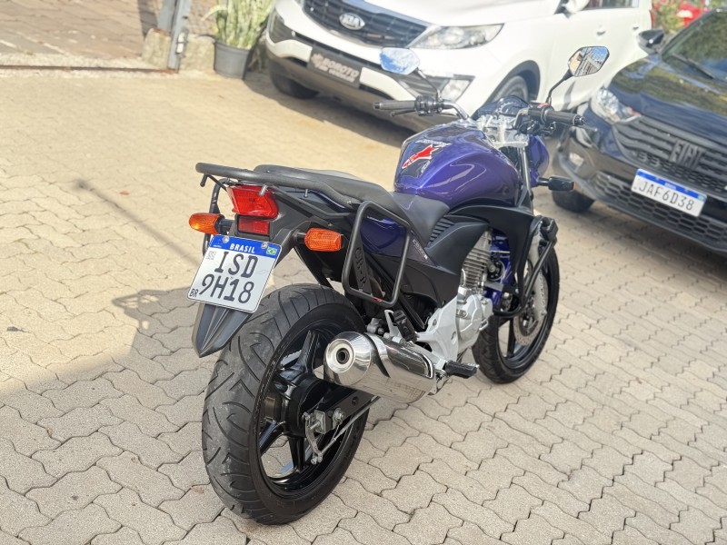 CB 300R  - 2011 - BENTO GONçALVES