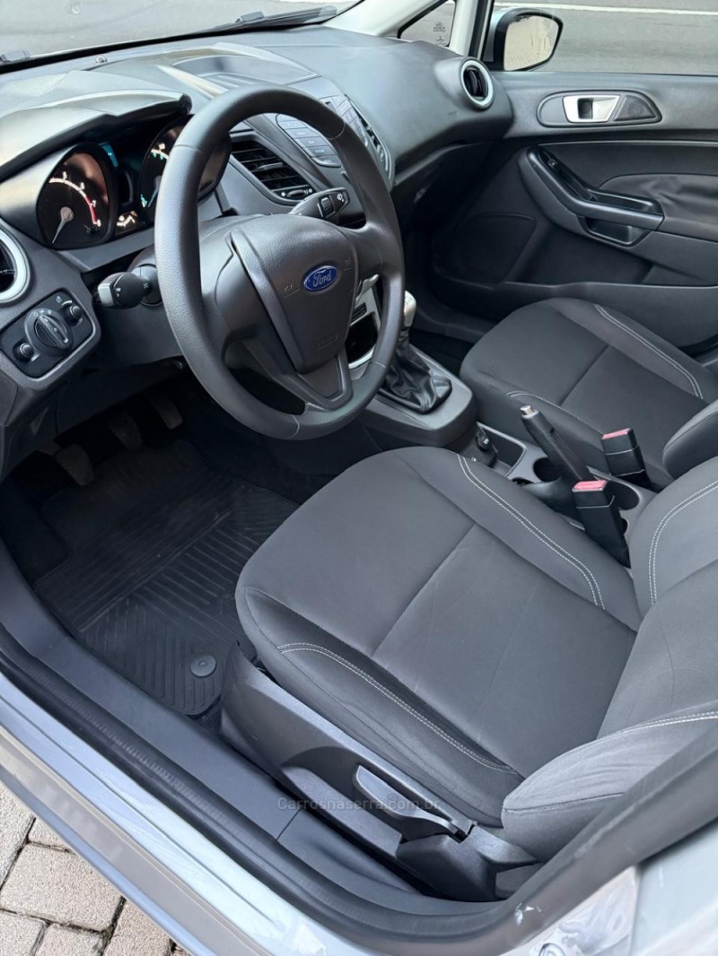 FIESTA 1.6 SE HATCH 16V FLEX 4P MANUAL - 2017 - CAXIAS DO SUL