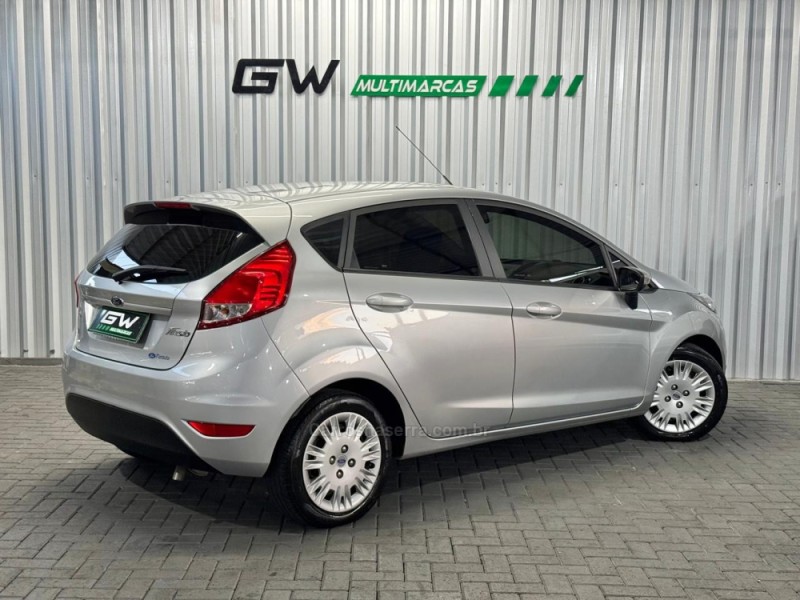 FIESTA 1.6 SE HATCH 16V FLEX 4P MANUAL - 2017 - CAXIAS DO SUL