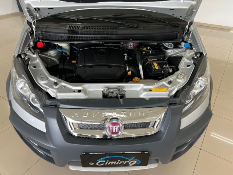 IDEA 1.8 MPI ADVENTURE 8V FLEX 4P MANUAL - 2016 - TAQUARA