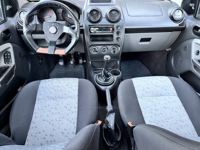 FIESTA 1.6 MPI CLASS HATCH 8V FLEX 4P MANUAL - 2010 - CAXIAS DO SUL