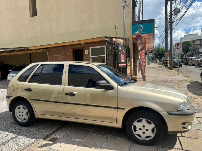 GOL 1.0 MI POWER 16V 76CV GASOLINA 4P MANUAL G.III - 2003 - CAXIAS DO SUL