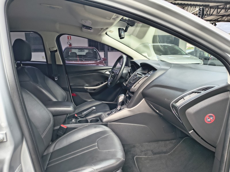 FOCUS 2.0 SE 16V FLEX 4P AUTOMÁTICO - 2014 - CAXIAS DO SUL