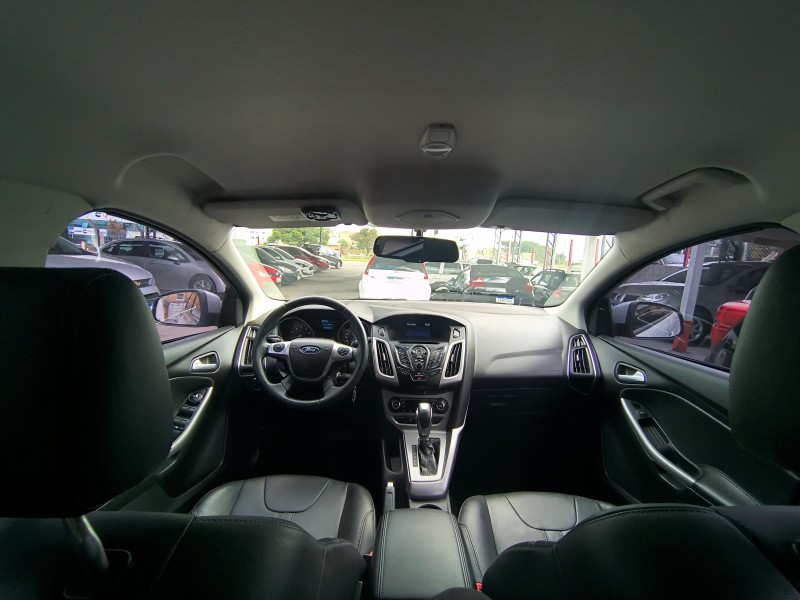FOCUS 2.0 SE 16V FLEX 4P AUTOMÁTICO - 2014 - CAXIAS DO SUL