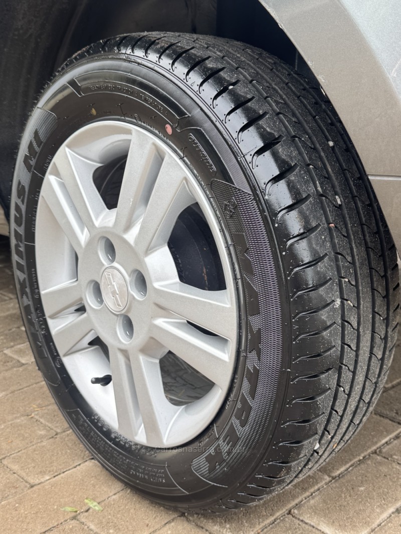 AGILE 1.4 MPFI LTZ 8V FLEX 4P MANUAL - 2011 - ENCANTADO