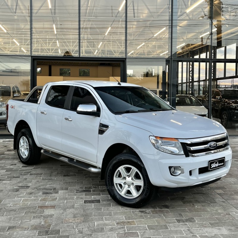 RANGER 3.2 XLT 4X4 CD 20V DIESEL 4P MANUAL - 2013 - VACARIA
