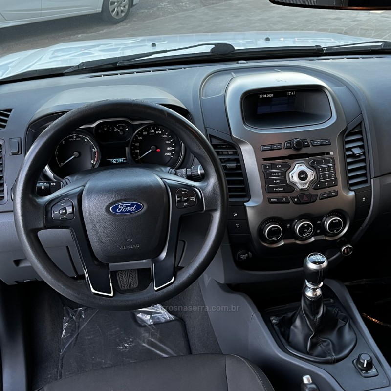 RANGER 3.2 XLT 4X4 CD 20V DIESEL 4P MANUAL - 2013 - VACARIA