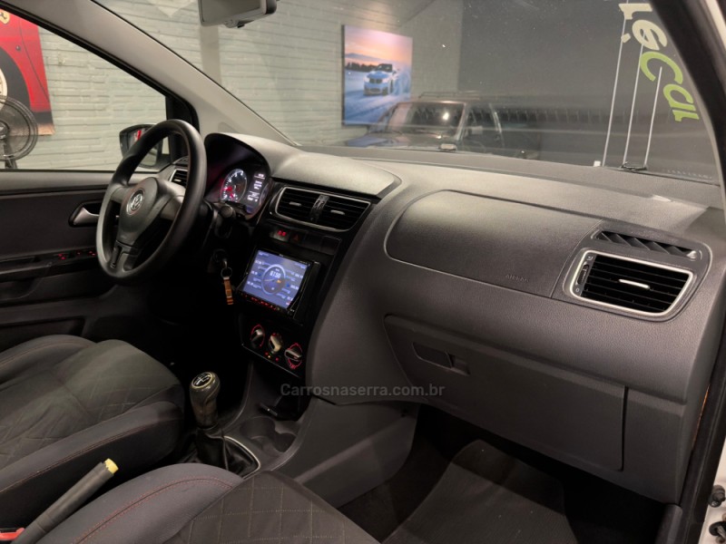 SPACEFOX 1.6 MI HIGHLINE 8V FLEX 4P MANUAL - 2013 - ESTâNCIA VELHA