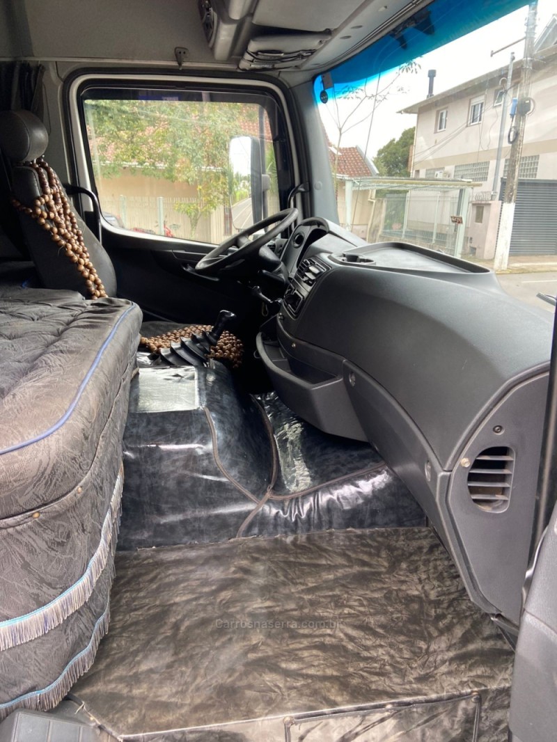 ATEGO 2429 6X2 - 2013 - BENTO GONçALVES