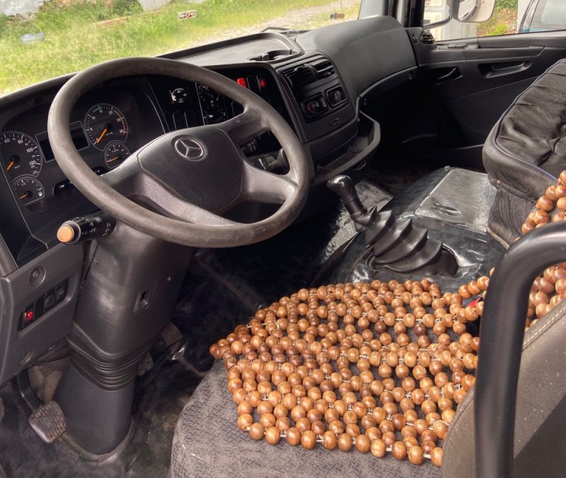 ATEGO 2429 6X2 - 2013 - BENTO GONçALVES