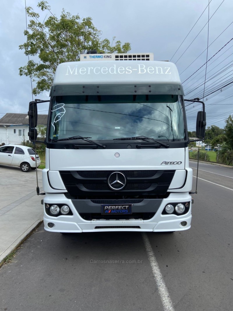 ATEGO 2429 6X2 - 2013 - BENTO GONçALVES