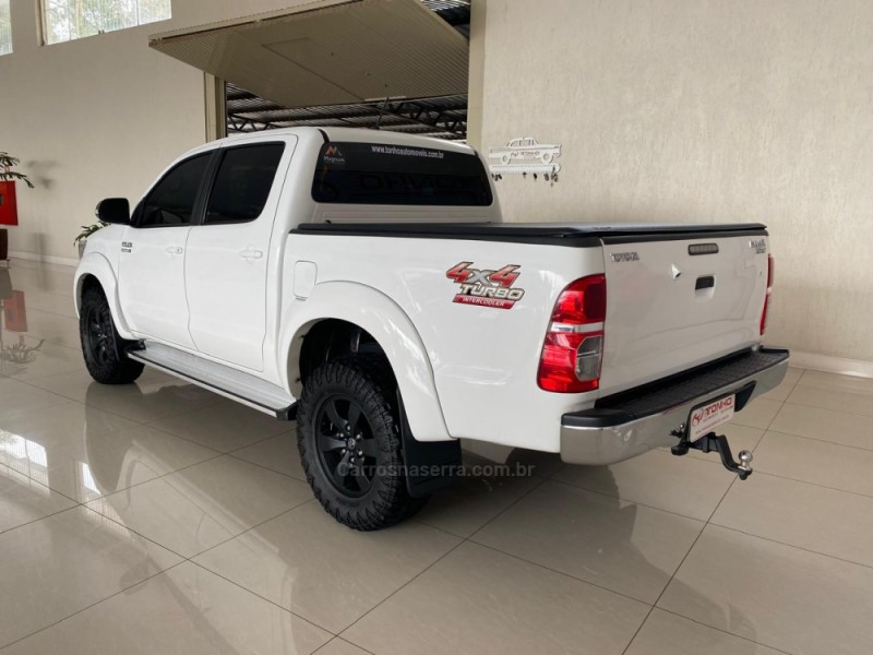 HILUX 3.0 SRV 4X4 CD 16V TURBO INTERCOOLER DIESEL 4P AUTOMÁTICO - 2012 - LAJEADO