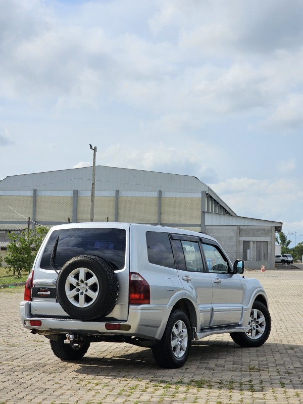 PAJERO FULL 3.2 HPE 4X4 16V TURBO INTERCOOLER DIESEL 4P AUTOMÁTICO - 2007 - ANTôNIO PRADO