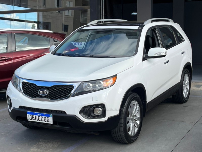 SORENTO 2.4 EX2 4X2 16V GASOLINA 4P AUTOMÁTICO