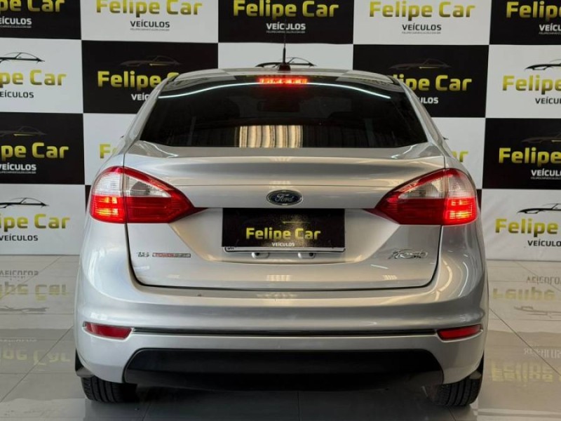FIESTA 1.6 SE SEDAN 16V FLEX 4P AUTO - 2015 - CAXIAS DO SUL