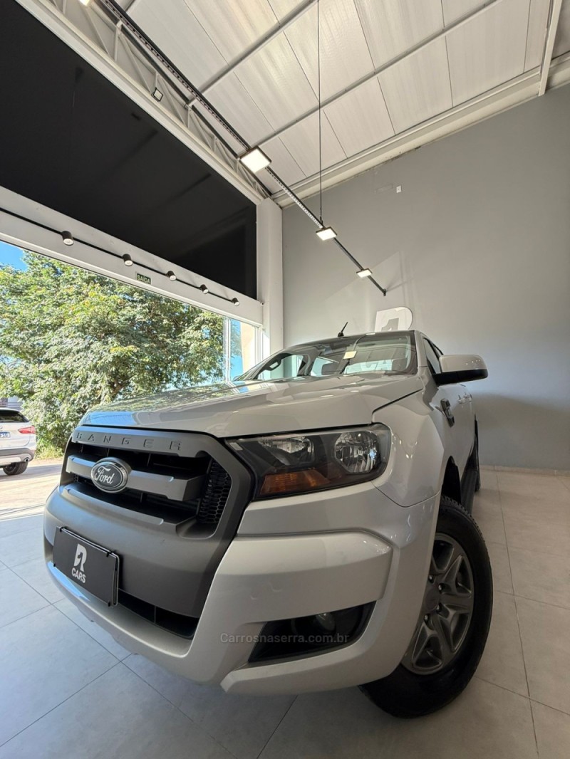 ranger 2.2 xls 4x4 cd 16v diesel 4p automatico 2019 lajeado