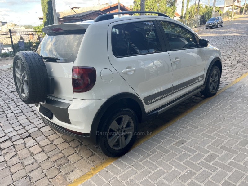 CROSSFOX 1.6 MI FLEX 8V 4P MANUAL - 2012 - VERANóPOLIS