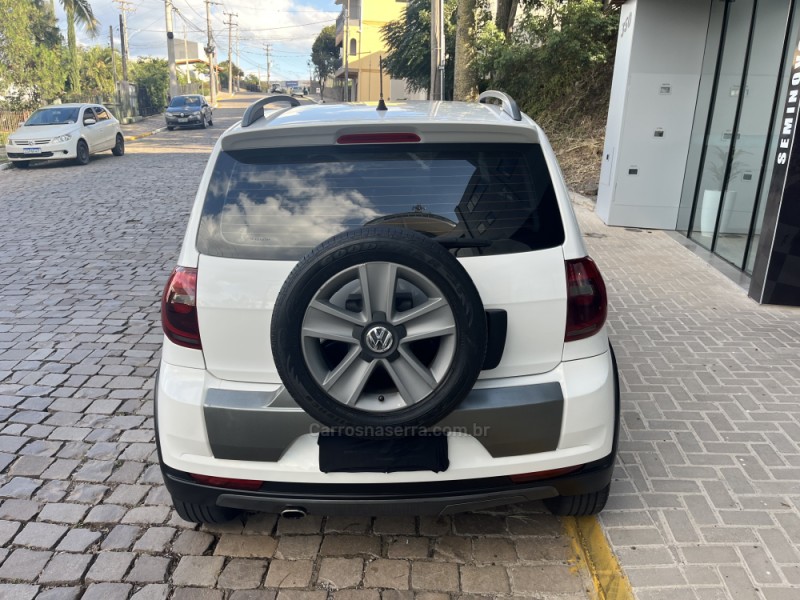 CROSSFOX 1.6 MI FLEX 8V 4P MANUAL - 2012 - VERANóPOLIS