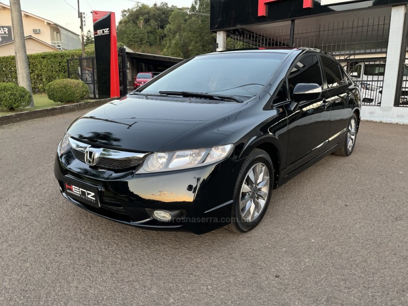 CIVIC 1.8 LXL 16V FLEX 4P AUTOMÁTICO