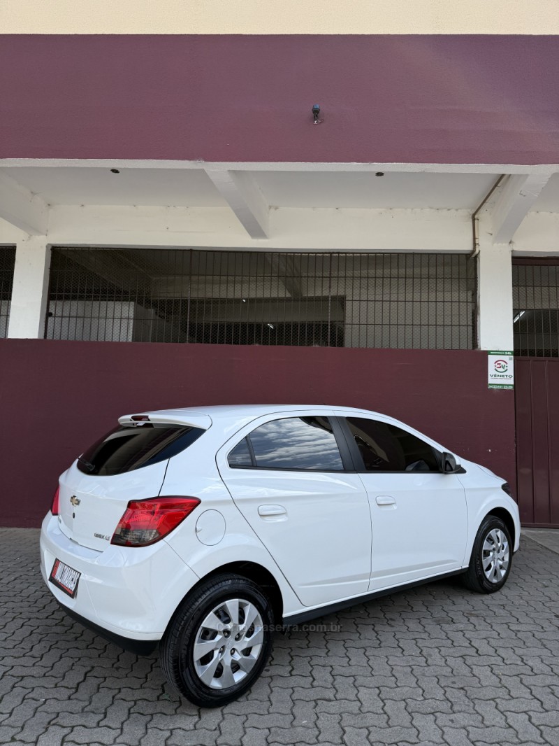 onix  2013 caxias do sul