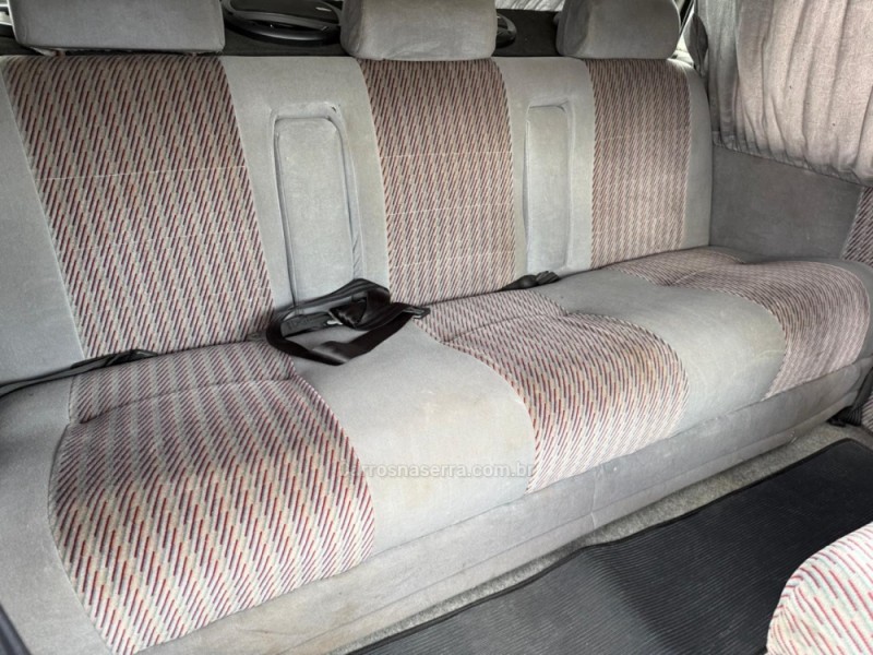 C14 GASOLINA 2P MANUAL - 1973 - IVOTI