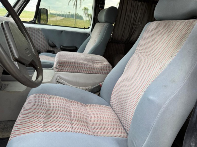 C14 GASOLINA 2P MANUAL - 1973 - IVOTI