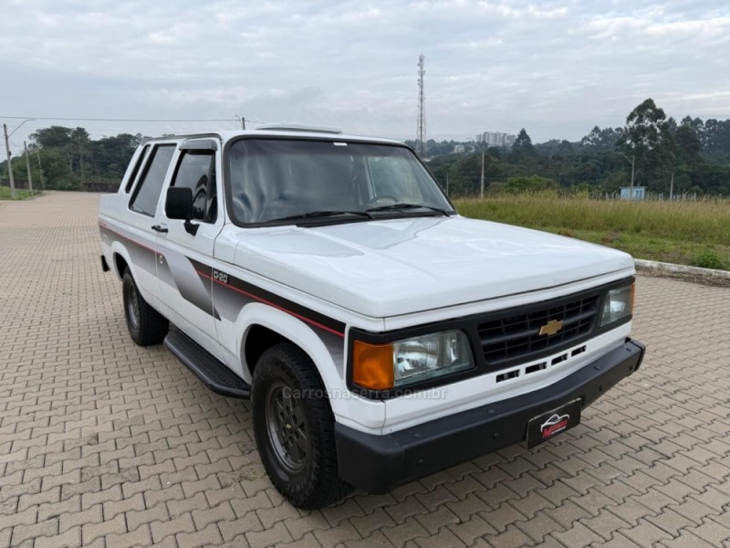 C14 GASOLINA 2P MANUAL - 1973 - IVOTI